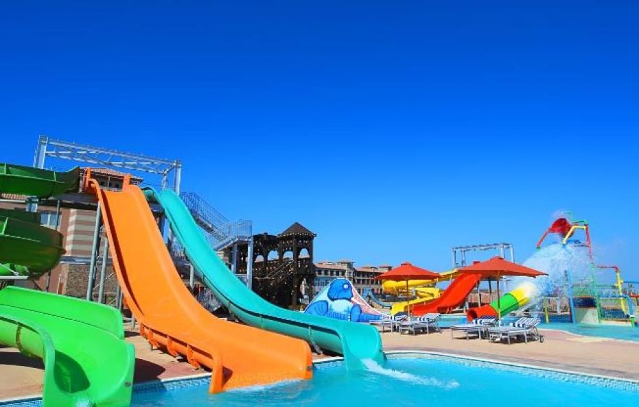 Coral Sea Beach Aqua Park