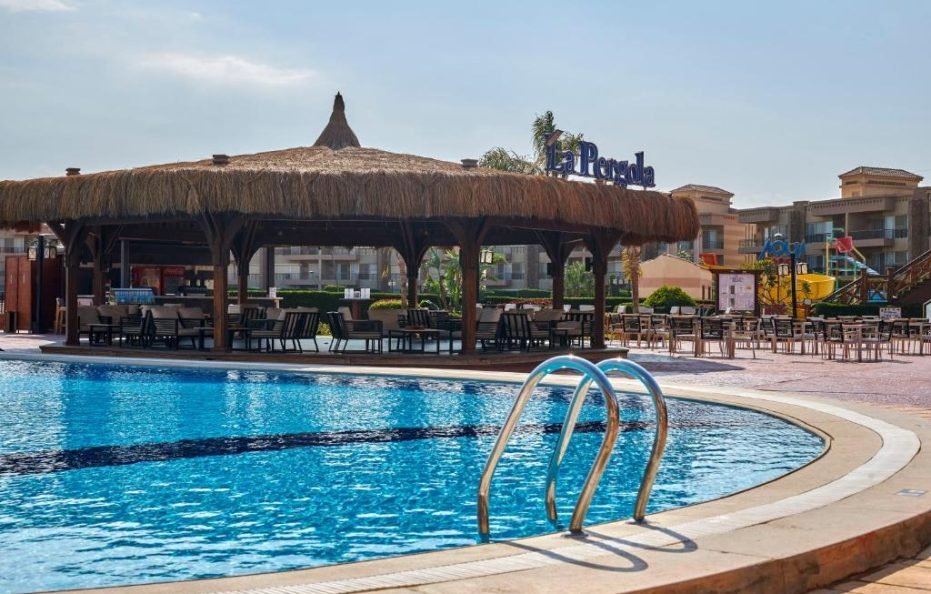 Coral Sea Beach Aqua Park