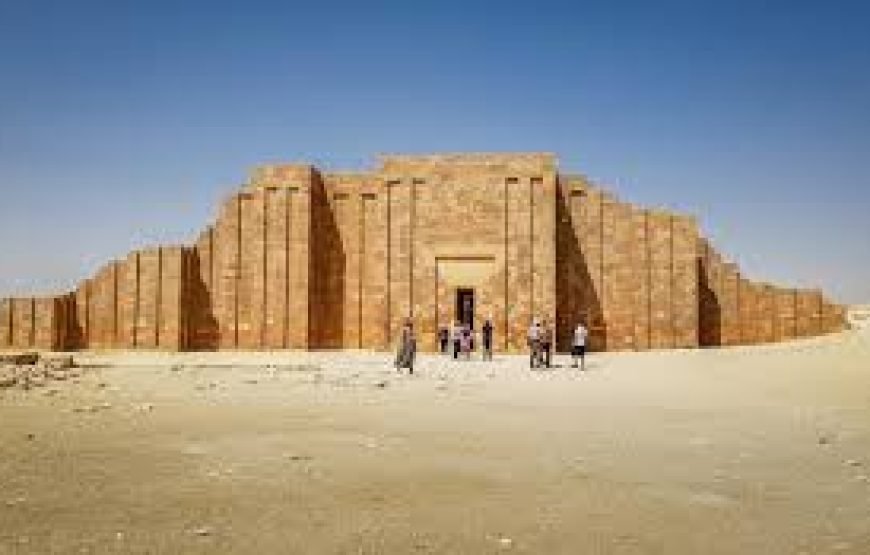 Sakkara-Memphis private Cairo day tour